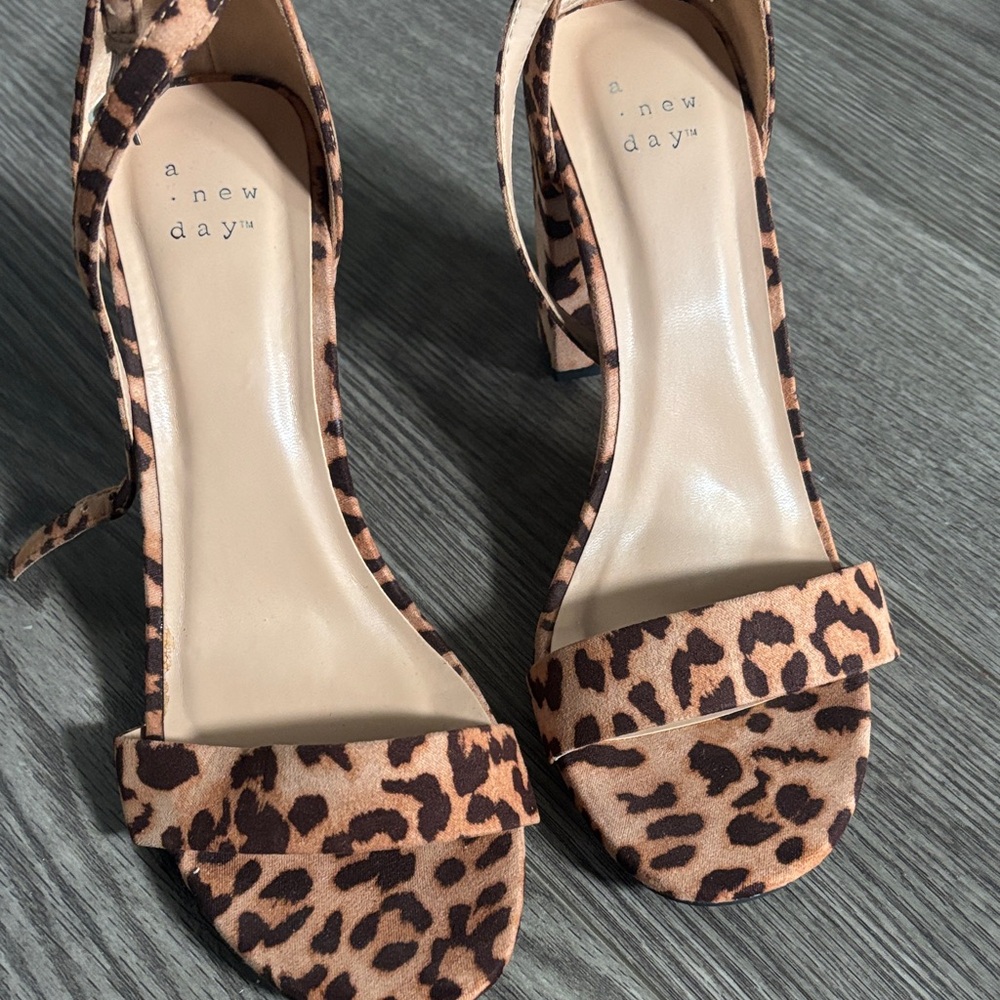 a new day Leopard Print Block Heel Sandals - Brown/Tan